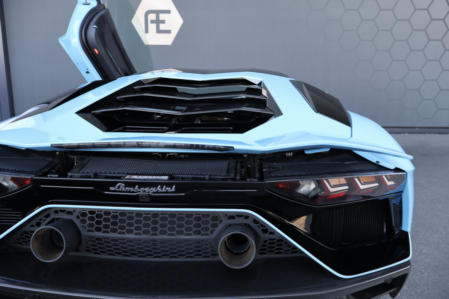 Lamborghini Aventador Ultimae 6.5 V12 | 1 OF 350 | AD PERSONAM EXTERIOR & INTERIOR | FULL CARBON | BLUE STITCHING | LIFTING | ETC.