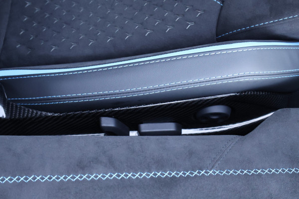 Lamborghini Aventador Ultimae 6.5 V12 | 1 OF 350 | AD PERSONAM EXTERIOR & INTERIOR | FULL CARBON | BLUE STITCHING | LIFTING | ETC.