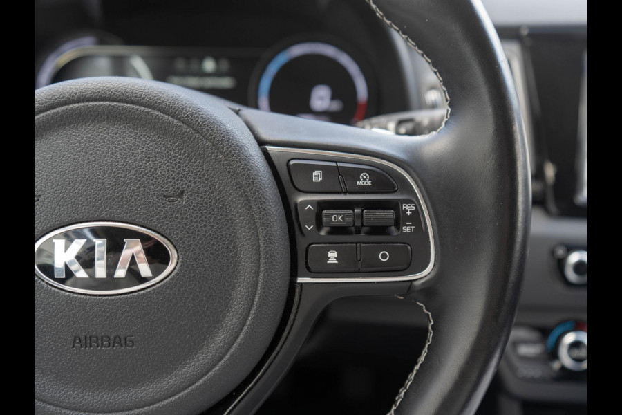 Kia e-Niro ExecutiveLine 64 kWh | Stoel en Stuur verwarming | Stoel ventilatie | Navigatie |