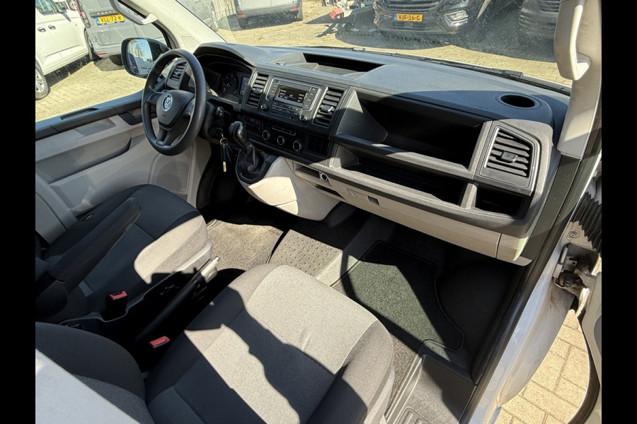 Volkswagen Transporter 2.0 TDI L2H1 150PK EURO 6**BPM VRIJ** Automaat/ cruise control