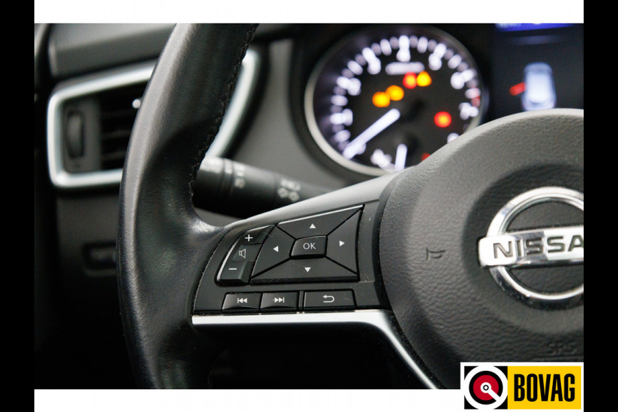 Nissan QASHQAI 1.3 DIG-T Design Edition 141 PK | Panoramadak | Trekhaak | All season banden | Stoelverwarming Navigatie, Cruise, 360 Camera