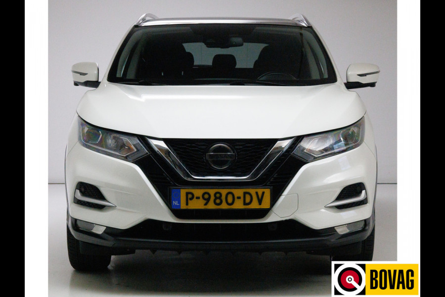 Nissan QASHQAI 1.3 DIG-T Design Edition 141 PK | Panoramadak | Trekhaak | All season banden | Stoelverwarming Navigatie, Cruise, 360 Camera