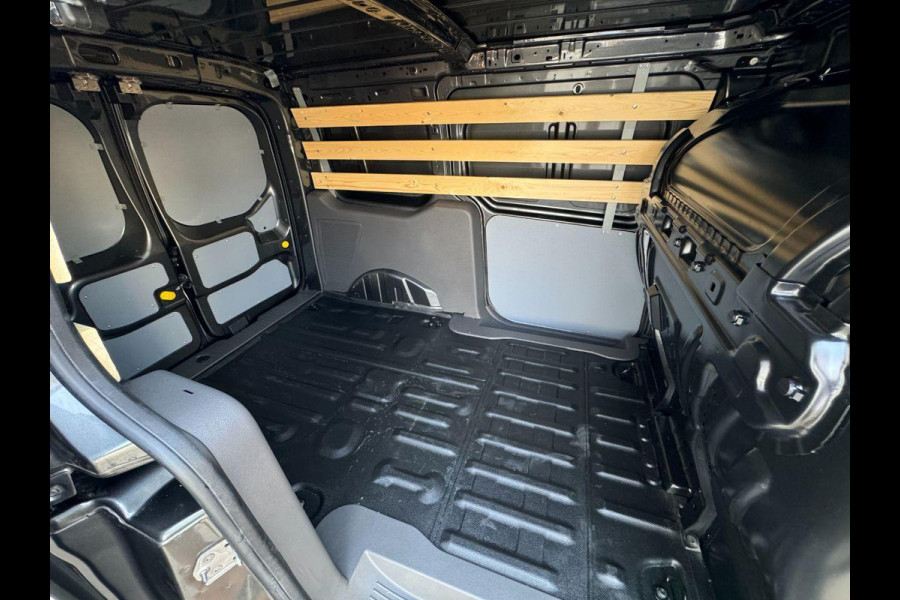 Ford Transit Connect 1.5 EcoBlue L2 Trend | 100pk | Navigatie | Stoel + bankje | Camera | Cruise control | Navigatie | 16 inch | Trekhaak | S