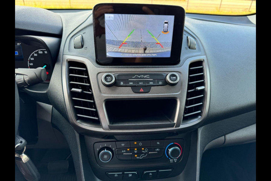 Ford Transit Connect 1.5 EcoBlue L2 Trend | 100pk | Navigatie | Stoel + bankje | Camera | Cruise control | Navigatie | 16 inch | Trekhaak | S