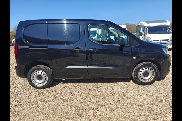 Peugeot Partner 1.6 BlueHDI Premium , airco , cruise , PDC , trekhaak.