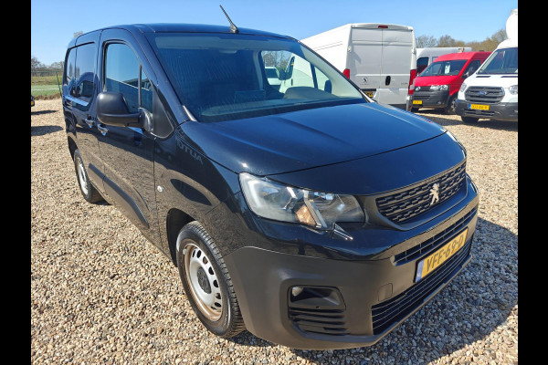 Peugeot Partner 1.6 BlueHDI Premium , airco , cruise , PDC , trekhaak.