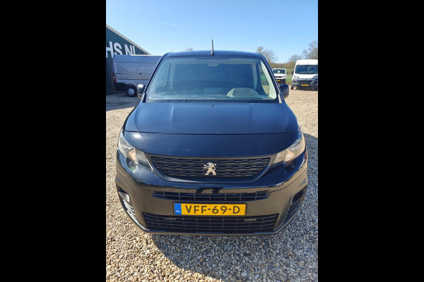 Peugeot Partner 1.6 BlueHDI Premium , airco , cruise , PDC , trekhaak.