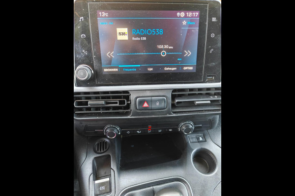 Peugeot Partner 1.6 BlueHDI Premium , airco , cruise , PDC , trekhaak.