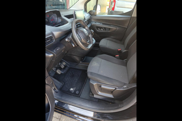 Peugeot Partner 1.6 BlueHDI Premium , airco , cruise , PDC , trekhaak.