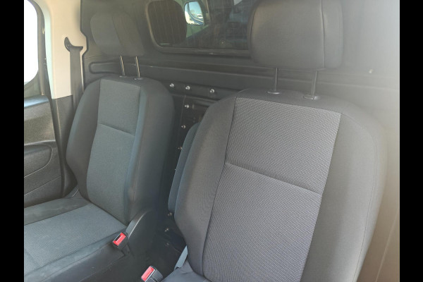Peugeot Partner 1.6 BlueHDI Premium , airco , cruise , PDC , trekhaak.