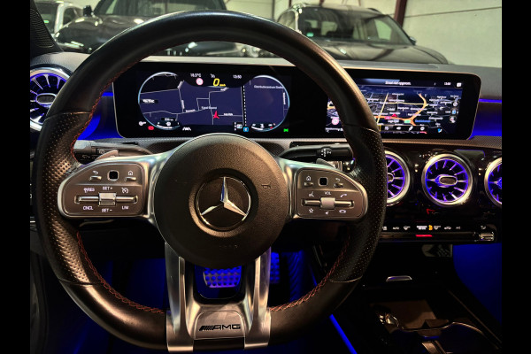 Mercedes-Benz A-Klasse 250 AMG Line Night pakket