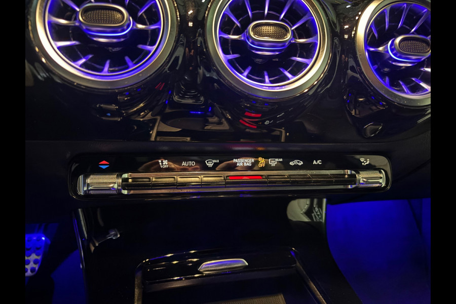 Mercedes-Benz A-Klasse 250 AMG Line Night pakket