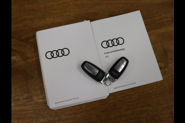Audi A3 Limousine 35 TFSI Sportline *WEEKAANBIEDING* [SPORTSTOELEN, APPLE CARPAY, CRUISE CONTROL, DIGITAL DASH, TREKHAAK, CLIMATE CONTROL, VOL LEDER, FLIPPERS, NAVIGATIE, NIEUWSTAAT]