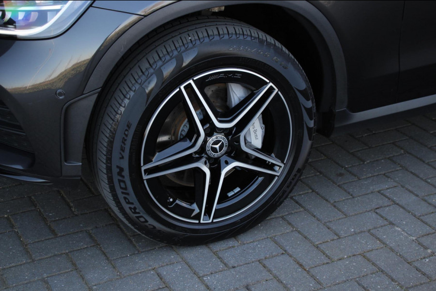 Mercedes-Benz GLC 300e 4MATIC AMG line | Pano | Memory | Burmester | Distronic