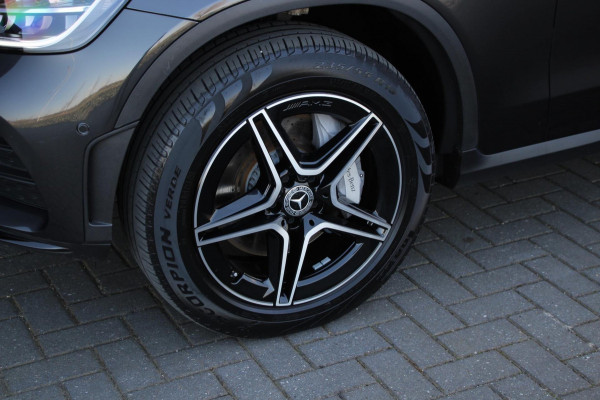 Mercedes-Benz GLC 300e 4MATIC AMG line | Pano | Memory | Burmester | Distronic