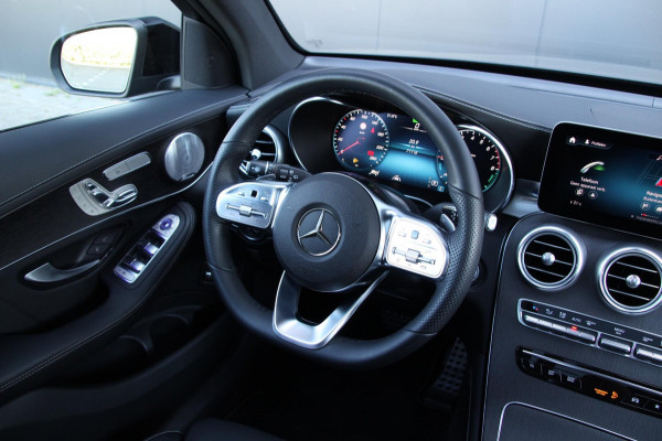 Mercedes-Benz GLC 300e 4MATIC AMG line | Pano | Memory | Burmester | Distronic