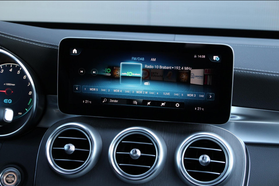 Mercedes-Benz GLC 300e 4MATIC AMG line | Pano | Memory | Burmester | Distronic