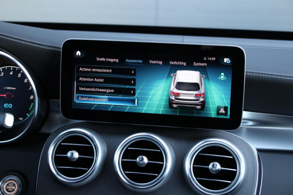 Mercedes-Benz GLC 300e 4MATIC AMG line | Pano | Memory | Burmester | Distronic