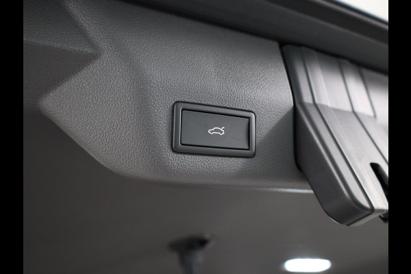Volkswagen Multivan Bulli Edition L2 1.5 eHybrid EU6 180 kW (245pk) 31