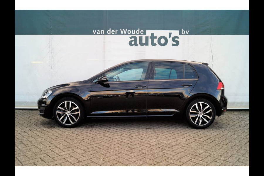 Volkswagen Golf 2.0 TDI 150pk Highline 5-drs -LEER-NAVI-