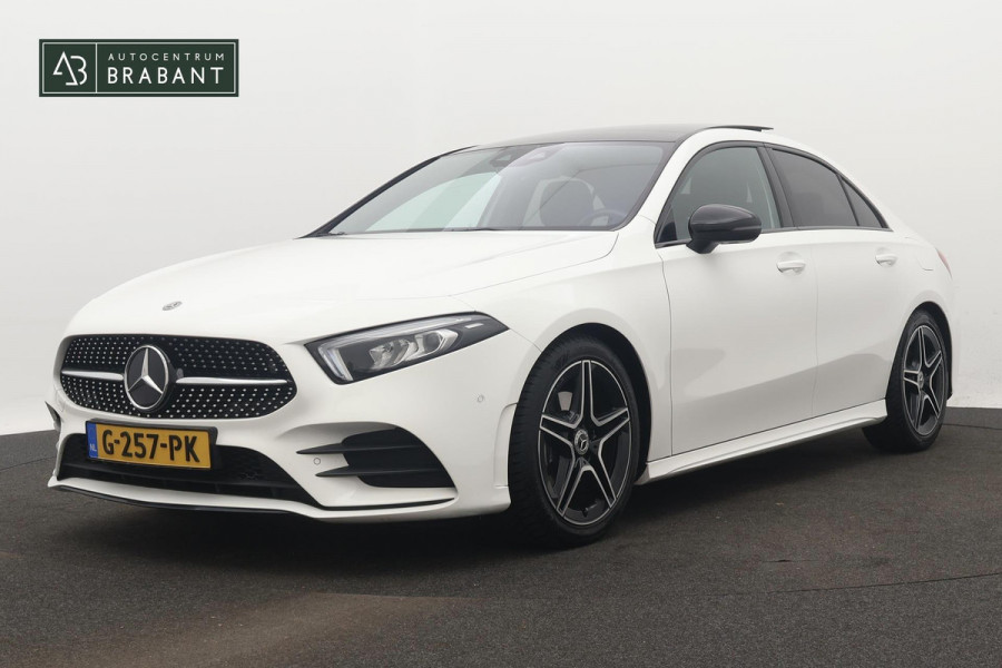 Mercedes-Benz A-Klasse 200 Business Solution AMG Automaat (PANORAMADAK, NAVIGATIE, CAMERA, 1e EIGENAAR, GOED ONDERHOUDEN)