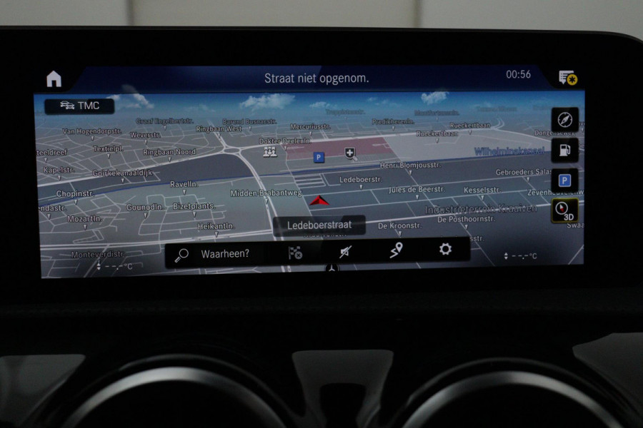 Mercedes-Benz A-Klasse 200 Business Solution AMG Automaat (PANORAMADAK, NAVIGATIE, CAMERA, 1e EIGENAAR, GOED ONDERHOUDEN)
