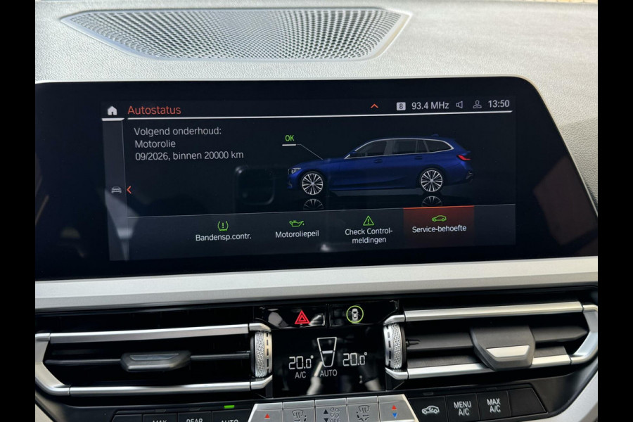 BMW 3 Serie Touring 320i Executive Edition Automaat | Harman Kardon HiFi | Sportstoelen | Kunstlederen/stof bekleding | Mediterranblau Metal