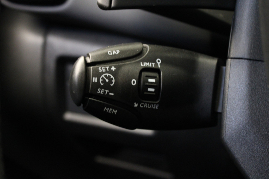 Citroën C5 Aircross 1.6 PureTech Business Plus |Stoelverwarming|Navi|Camera|