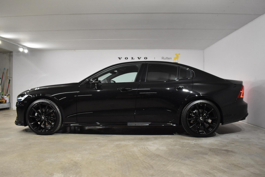 Volvo S60 B4 211PK Automaat Plus Dark / Heico uitgevoerd!!! / Alloy Wheel VOLUTION 20'' velgen / Heico voorspoiler / Heico Verlaagd 30 mm / Black Edition Pack / Styling Pack / Driver Assist / Semi elektrische trekhaak