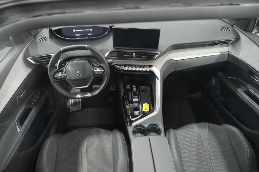 Peugeot 3008 HYbrid4 300 GT | Elektrisch Panoramadak | Dodehoekdetectie | Camera | Navigatie