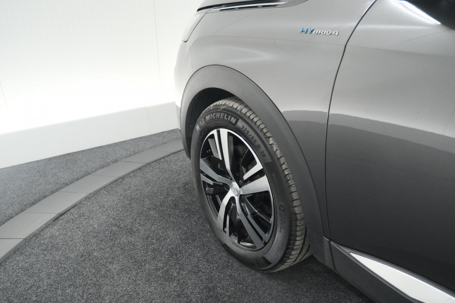 Peugeot 3008 HYbrid4 300 GT | Elektrisch Panoramadak | Dodehoekdetectie | Camera | Navigatie