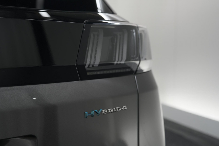 Peugeot 3008 HYbrid4 300 GT | Elektrisch Panoramadak | Dodehoekdetectie | Camera | Navigatie