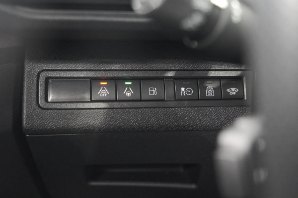 Peugeot 3008 HYbrid4 300 GT | Elektrisch Panoramadak | Dodehoekdetectie | Camera | Navigatie