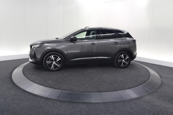 Peugeot 3008 HYbrid4 300 GT | Elektrisch Panoramadak | Dodehoekdetectie | Camera | Navigatie