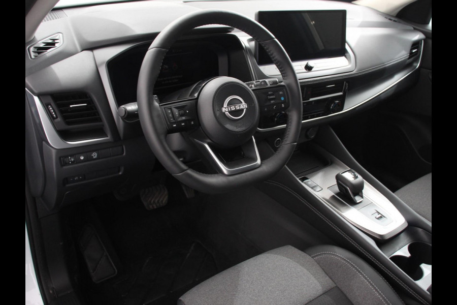 Nissan QASHQAI 1.3 MHEV Xtronic N-Connecta Navigatie Apple Carplay/ Android Auto 360 camera Parkeersensoren Adaptive Cruise Control Blind Spot Assist Stoelverwarming Half leder Climate Control