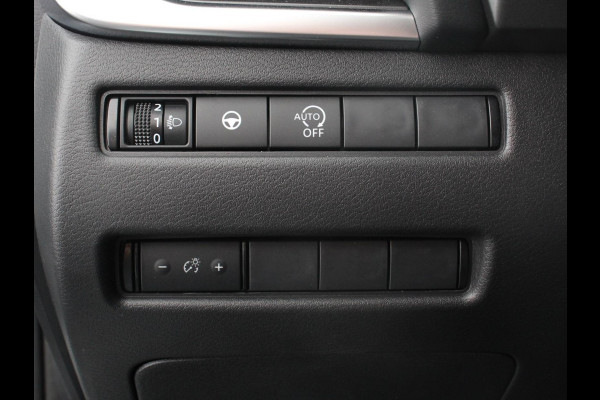 Nissan QASHQAI 1.3 MHEV Xtronic N-Connecta Navigatie Apple Carplay/ Android Auto 360 camera Parkeersensoren Adaptive Cruise Control Blind Spot Assist Stoelverwarming Half leder Climate Control