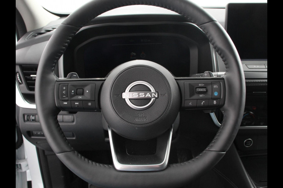 Nissan QASHQAI 1.3 MHEV Xtronic N-Connecta Navigatie Apple Carplay/ Android Auto 360 camera Parkeersensoren Adaptive Cruise Control Blind Spot Assist Stoelverwarming Half leder Climate Control