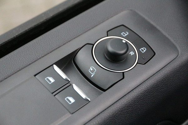Ford Transit Custom 2.0 TDCI 170 | Aut. | NIEUW!! | L2H1 | Cruise | Stoelverw. | Clima..