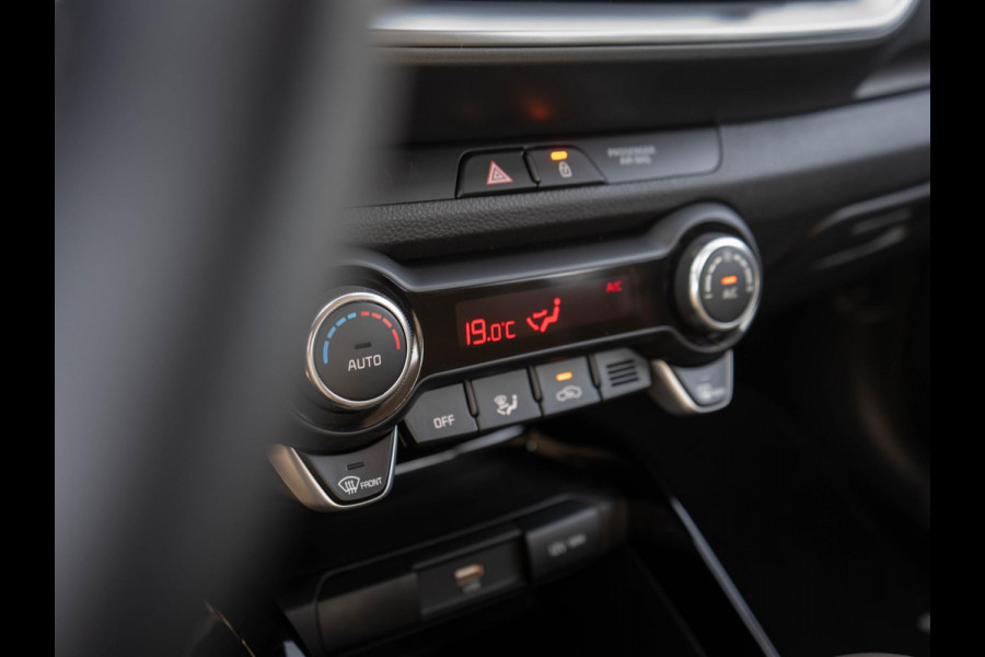Kia Stonic 1.0 T-GDi MHEV DynamicLine ANWB Private Lease v.a € 364,- | Op voorraad | Navigatie | PDC