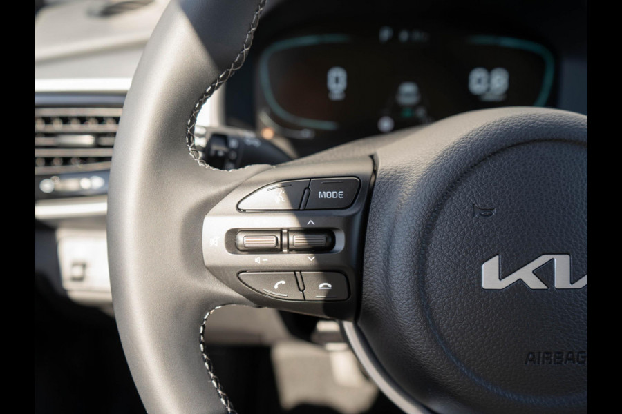 Kia Stonic 1.0 T-GDi MHEV DynamicLine ANWB Private Lease v.a € 364,- | Op voorraad | Navigatie | PDC
