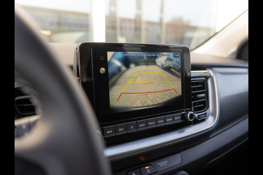 Kia Stonic 1.0 T-GDi MHEV DynamicLine ANWB Private Lease v.a € 364,- | Op voorraad | Navigatie | PDC