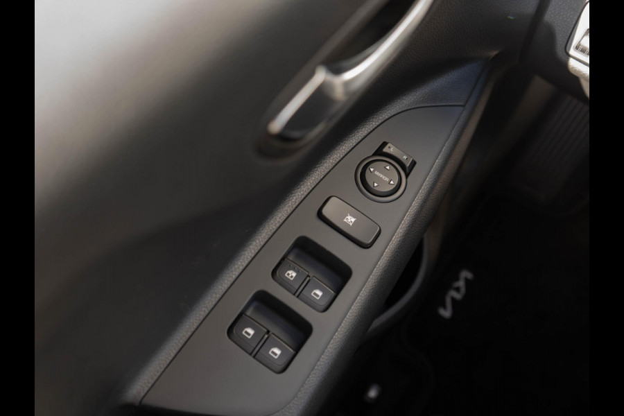 Kia Stonic 1.0 T-GDi MHEV DynamicLine ANWB Private Lease v.a € 364,- | Op voorraad | Navigatie | PDC