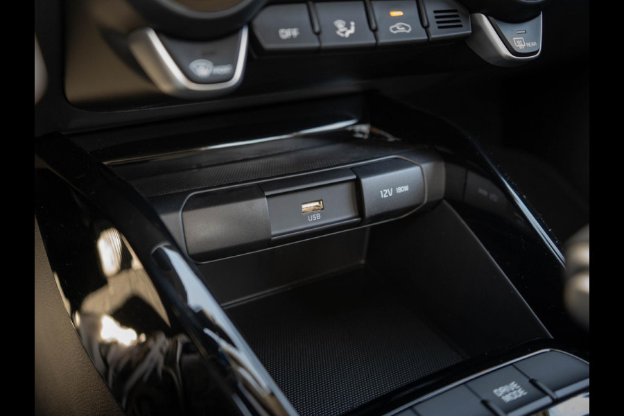 Kia Stonic 1.0 T-GDi MHEV DynamicLine ANWB Private Lease v.a € 364,- | Op voorraad | Navigatie | PDC