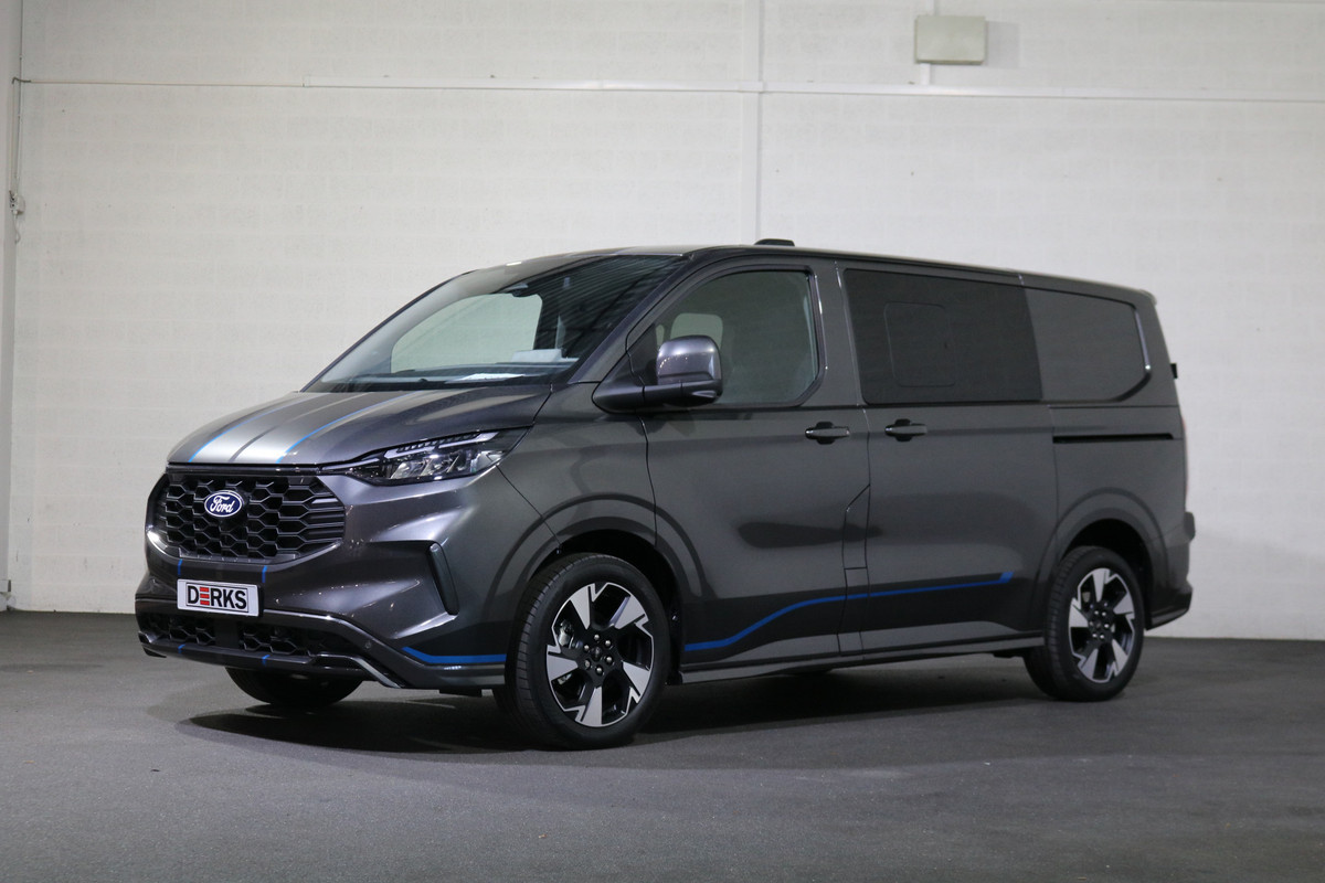 Ford Transit Custom 2.0 TDci 170pk L1 H1 Sport DC AWD BPM Vrij Ford Transit Custom 2.0 TDci 170pk L1 H1 Sport DC AWD BPM Vrij