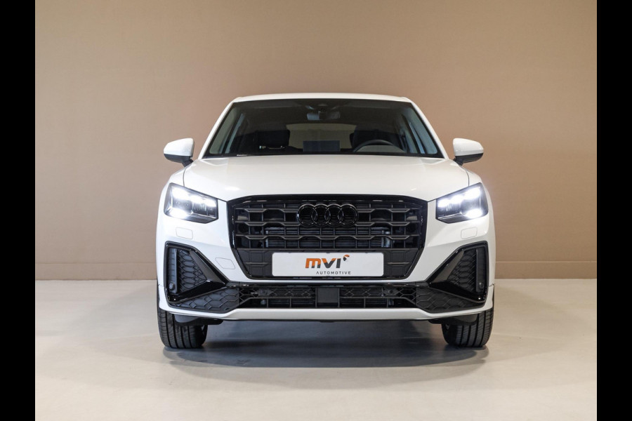 Audi Q2 35 TFSI S Edition / 150pk / Achteruitrij camera / Stoelverwarming / Keyless entry /