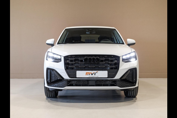 Audi Q2 35 TFSI S Edition / 150pk / Achteruitrij camera / Stoelverwarming / Keyless entry /