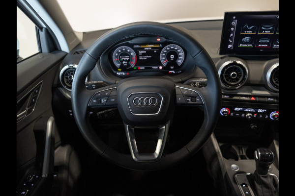 Audi Q2 35 TFSI S Edition / 150pk / Achteruitrij camera / Stoelverwarming / Keyless entry /