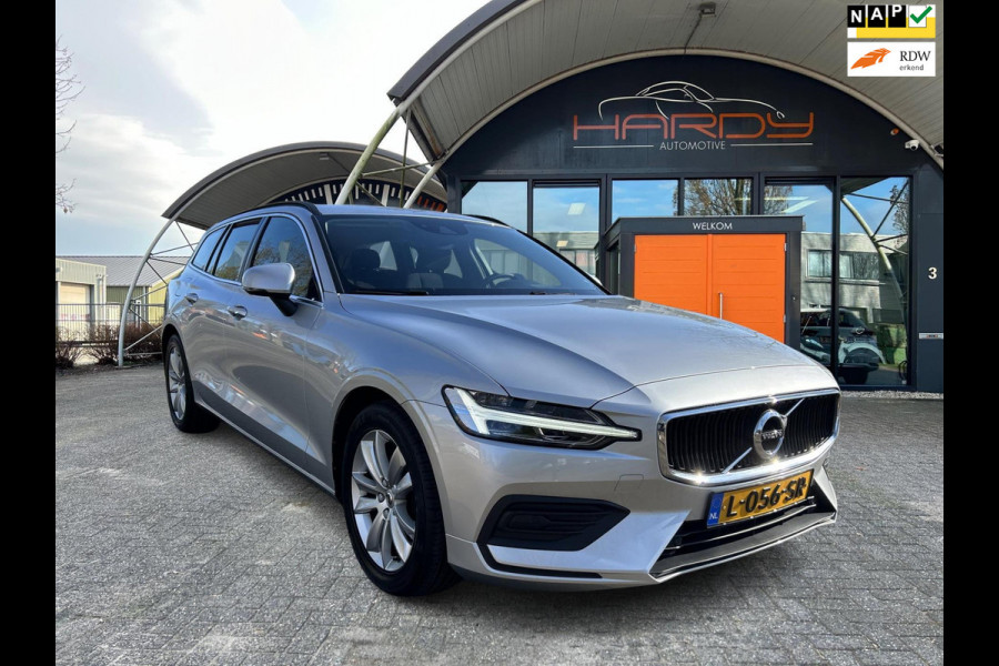 Volvo V60 2.0 B3 Momentum Business Trekhaak 1e EIG Carplay Adaptive Cruise Nederlandse Auto