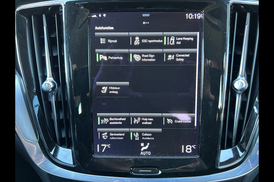 Volvo V60 2.0 B3 Momentum Business Trekhaak 1e EIG Carplay Adaptive Cruise Nederlandse Auto