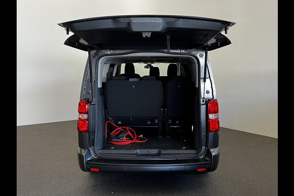 Toyota PROACE Electric Shuttle Long L3 Extra Range 75 kWh 9 pers. Navigatie Apple Carplay/Android Auto Parkeersensoren Cruise Control Lichtmetalen velgen Getinte ramen Airco